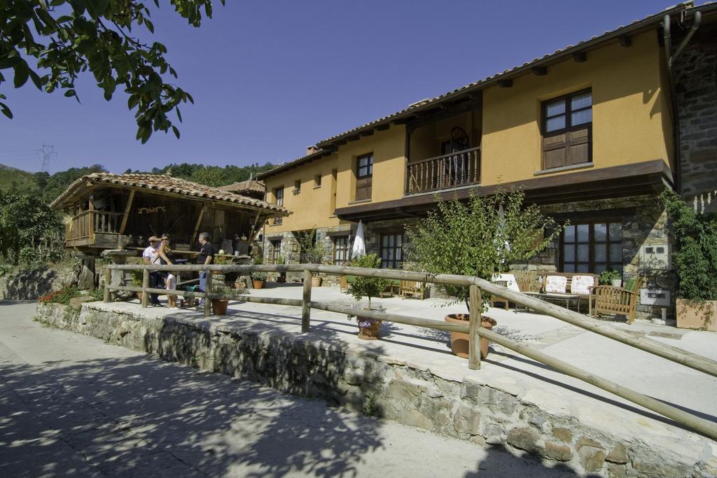 Casa Les Pedroses Apartamento Campiellos Exterior foto